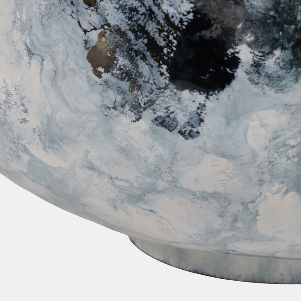 Metal Base Table Lamp